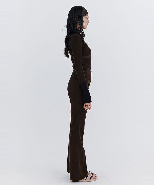 WNDERKAMMER（ブンダーカンマー）の「コーデュロイセミブーツカットパンツ_ブラウン（その他パンツ・レディース・その他・X-SMALL/SMALL/MEDIUM）」の9枚目の写真