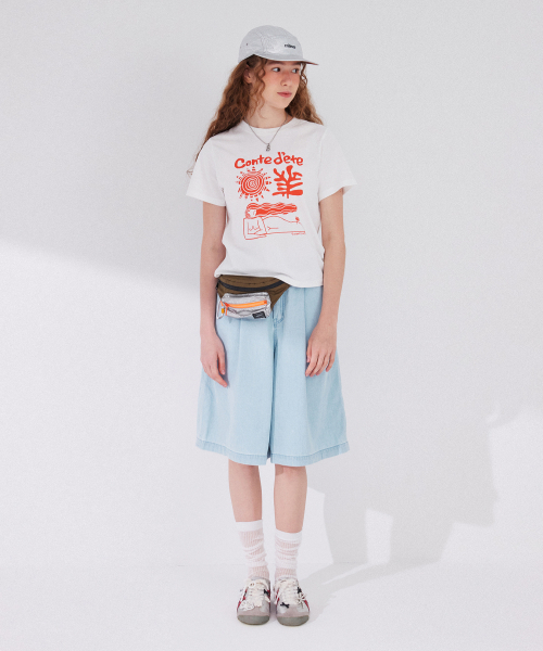 Between A and B（ビトウィーンエイアンドビー）の「コンテデエテグラフィックTシャツ[ホワイト]（Tシャツ/カットソー・レディース・その他・FREE）」の4枚目の写真