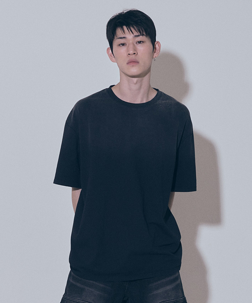 BLR(ビーエルアール)の「Raw Cut Square Patched Washing T-shrits (Over-fit)(Tシャツ/カットソー・メンズ・その他・SMALL/MEDIUM)」の1枚目の写真