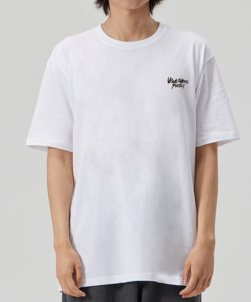 BY.L(バイエル)の「グラフィティロゴ半袖Tシャツホワイト(Tシャツ/カットソー・メンズ・その他・MEDIUM/LARGE/X-LARGE)」の3枚目の写真