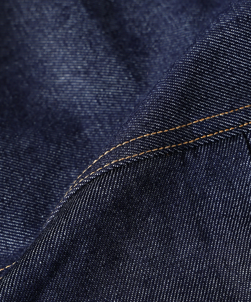 Levi's（リーバイス）の「Levi’s(R) / リーバイス(R) 別注 TYPE２リジッド トラッカージャケット（デニムジャケット・メンズ・ダークブルー・X-SMALL/XXX-LARGE/XX-LARGE/X-LARGE/LARGE/MEDIUM/SMALL）」の2枚目の写真