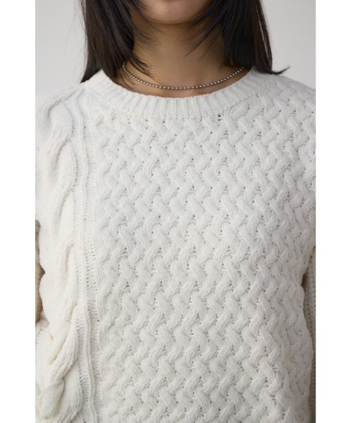 AZUL by moussy(アズールバイマウジー)の「サイドレースアップケーブルニット(ニット/セーター・レディース・チャコールグレー/ライトカーキ/アイボリー/ライトイエロー・FREE)」の12枚目の写真