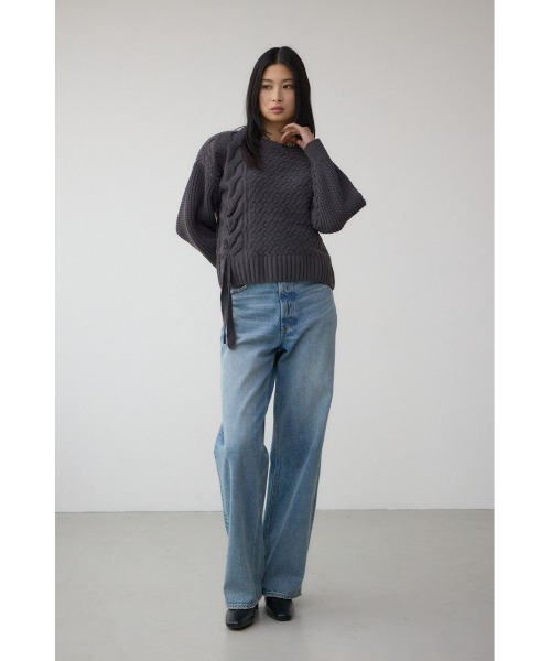 AZUL by moussy(アズールバイマウジー)の「サイドレースアップケーブルニット(ニット/セーター・レディース・チャコールグレー/ライトカーキ/アイボリー/ライトイエロー・FREE)」の19枚目の写真