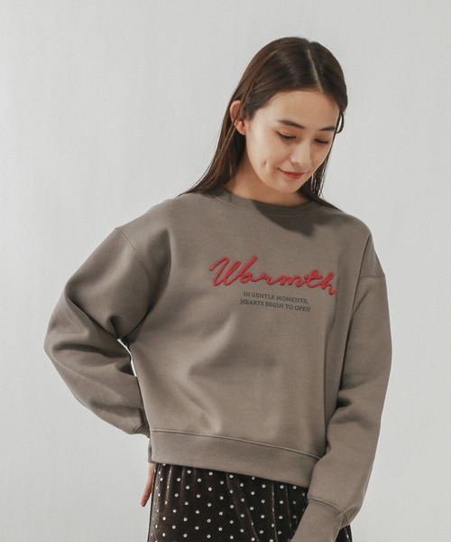 GLOBAL WORK(グローバルワーク)の「やわらか裏起毛プリントプルオーバー/580976(スウェット・レディース・オフホワイト/ダークグレー/ピンク/ネイビー/ライトグレー/ブラウン系その他6・REGULAR/SHORT/LONG)」の4枚目の写真