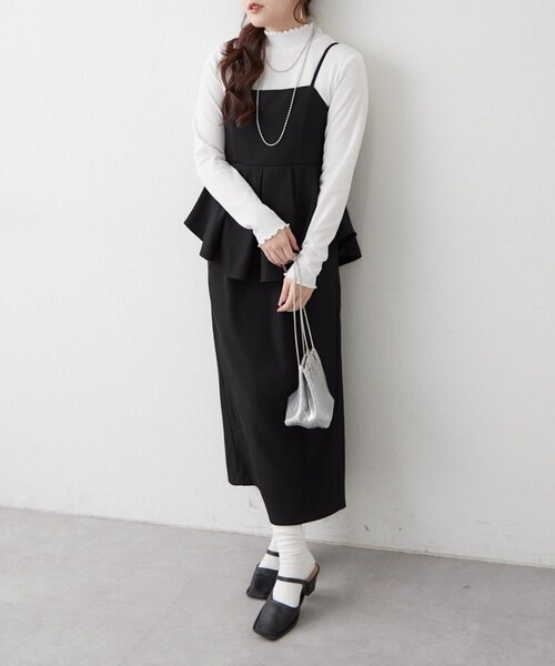 Remind me and forever（リマインドミーアンドフォーエバー）の「【ハレの日にも♪】【2枚SET】テレコインナー＆ペプラムキャミワンピース（ワンピース・レディース・グレイッシュベージュ/ブラック・FREE）」の18枚目の写真