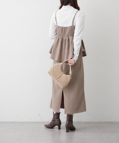 Remind me and forever（リマインドミーアンドフォーエバー）の「【ハレの日にも♪】【2枚SET】テレコインナー＆ペプラムキャミワンピース（ワンピース・レディース・グレイッシュベージュ/ブラック・FREE）」の10枚目の写真