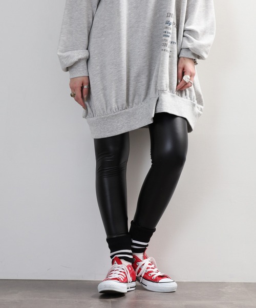 crossi(クロッシー)の「ボーダー柄裾リブ フェイクレザー レギンスパンツ(その他パンツ・レディース・ブラック・40)」の5枚目の写真