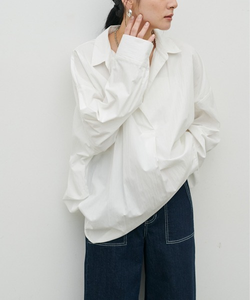 LARUTA(ラルータ)の「【LARUTA】スキッパー長袖シャツ(シャツ/ブラウス・レディース・その他1/ミント/ネイビー/オフホワイト/サックスブルー・FREE)」の6枚目の写真