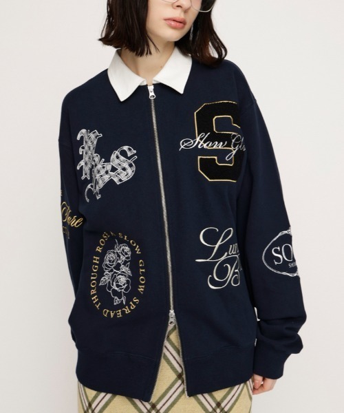 SLY(スライ)の「【2026SS新作】PATCH LOGO TOPS パッチロゴトップス 冬服 春服(スウェット・レディース・杢グレー/グリーン/ネイビー・FREE)」の1枚目の写真