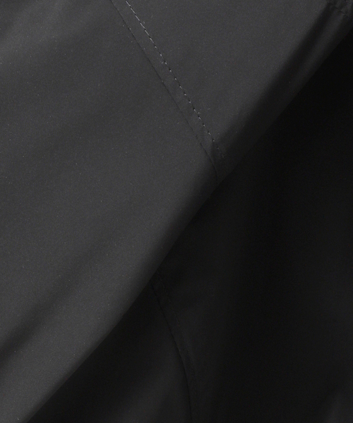 Spick & Span(スピックアンドスパン)の「《一部店舗+WEB限定 / 追加》WOOLRICH / ウールリッチ SUMMER ANORAK(マウンテンパーカー・レディース・アイボリー/ブラック・SMALL)」の5枚目の写真