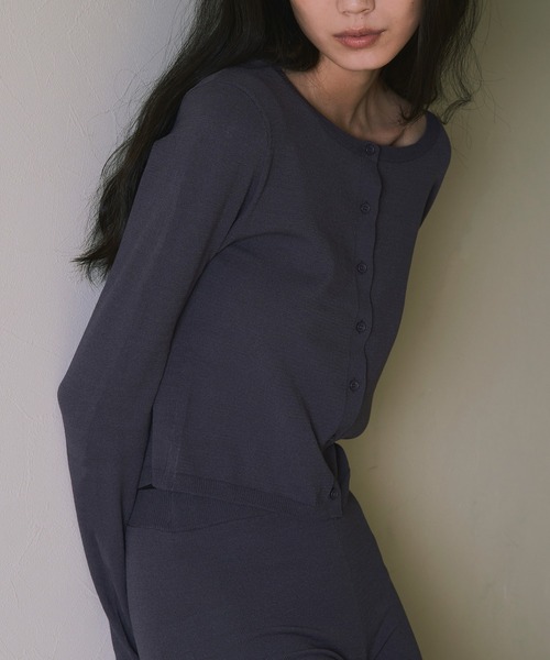 kiehtova（キエトヴァ）の「【kiehtova】SOFT TOUCH KNIT CARDIGAN/ソフトタッチニットカーディガン KTWR55（カーディガン/ボレロ・レディース・ダークグレー/ライトブルー/ベージュ・FREE）」の2枚目の写真