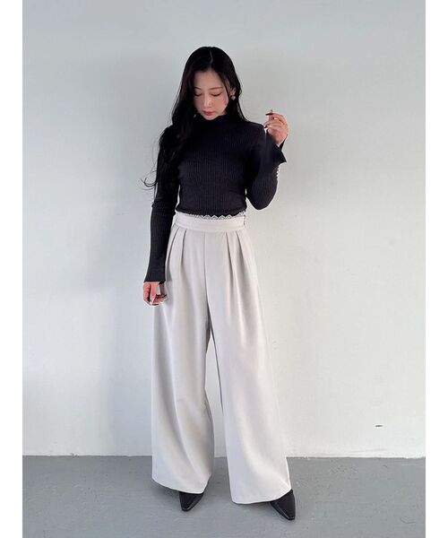 MERCURYDUO（マーキュリーデュオ）の「レースレイヤードタックパンツ（その他パンツ・レディース・ベージュ/チャコールグレー・MEDIUM/SMALL）」の12枚目の写真