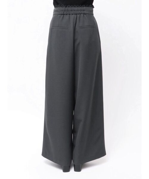 MERCURYDUO（マーキュリーデュオ）の「レースレイヤードタックパンツ（その他パンツ・レディース・ベージュ/チャコールグレー・MEDIUM/SMALL）」の18枚目の写真