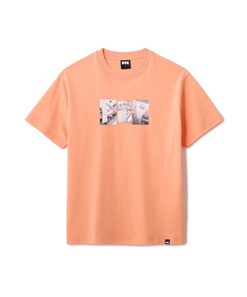 FTC(エフティーシー)の「EMB FTC TEE Photo by Richard Hart(Tシャツ/カットソー・メンズ・ブラック/ピンク系その他/ホワイト・MEDIUM/LARGE/X-LARGE/SMALL)」の3枚目の写真