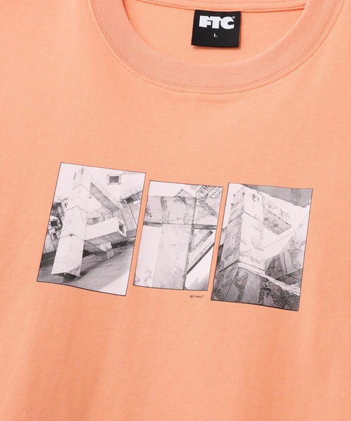 FTC(エフティーシー)の「EMB FTC TEE Photo by Richard Hart(Tシャツ/カットソー・メンズ・ブラック/ピンク系その他/ホワイト・MEDIUM/LARGE/X-LARGE/SMALL)」の6枚目の写真