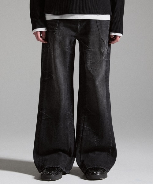 GRANCY（グランシー）の「【GRANCY】Seam Design Wide Straight Denim Pants / シームデザインワイドストレートデニムパンツ（デニムパンツ・メンズ・ブルー/ブラック・S/M/L）」の2枚目の写真