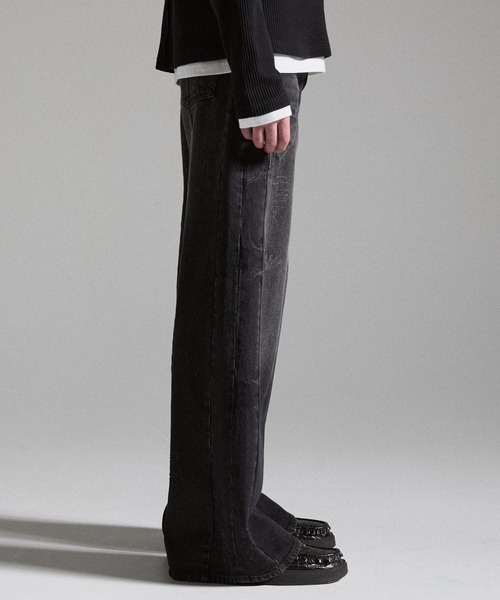 GRANCY（グランシー）の「【GRANCY】Seam Design Wide Straight Denim Pants / シームデザインワイドストレートデニムパンツ（デニムパンツ・メンズ・ブルー/ブラック・S/M/L）」の4枚目の写真