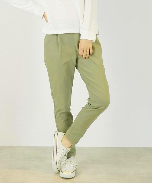 Lourmarin（ルールマラン）の「《定番》ストレッチスリムテーパードパンツ（その他パンツ・レディース・ベージュ/アイボリー/ブラック/カーキ・2/1/3/4）」の4枚目の写真