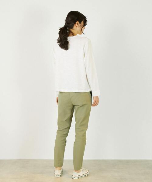 Lourmarin（ルールマラン）の「《定番》ストレッチスリムテーパードパンツ（その他パンツ・レディース・ベージュ/アイボリー/ブラック/カーキ・2/1/3/4）」の18枚目の写真