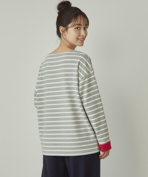 Cinderella(シンデレラ)の「フリース ボーダーTシャツ ドロップショルダー ボーダー マルチカラー トップス カジュアル レディース ミドル丈 春 秋 冬 女性 可愛い 着回し ゆったり 体型カバー あったかい 柔らか きれいめ かわいい 長袖 ゆったり 大きいサイズ(Tシャツ/カットソー・レディース・ホワイト×ブラック/グレー/チャコールグレー/ネイビー・FREE)」の20枚目の写真