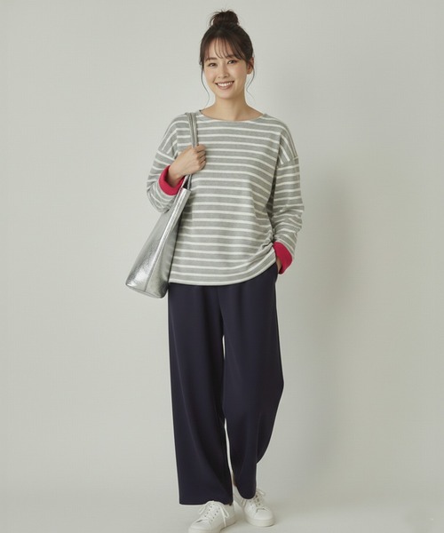 Cinderella(シンデレラ)の「フリース ボーダーTシャツ ドロップショルダー ボーダー マルチカラー トップス カジュアル レディース ミドル丈 春 秋 冬 女性 可愛い 着回し ゆったり 体型カバー あったかい 柔らか きれいめ かわいい 長袖 ゆったり 大きいサイズ(Tシャツ/カットソー・レディース・ホワイト×ブラック/グレー/チャコールグレー/ネイビー・FREE)」の22枚目の写真