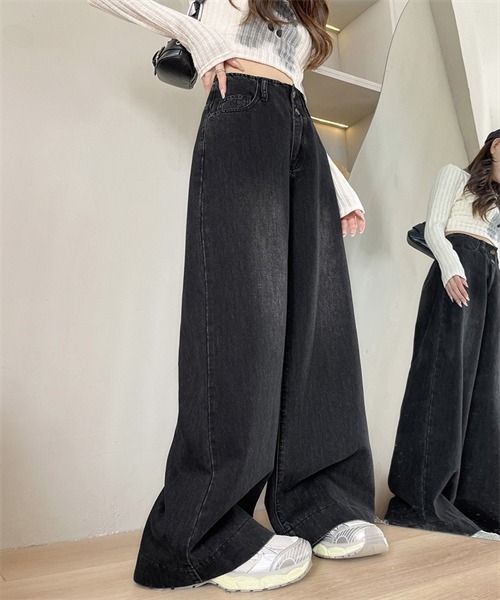 Dream garden(ドリームガーデン)の「ハイウエストワイドデニムパンツ(デニムパンツ・レディース・ブラック・XS/3XL/4XL/2XL/XL/S/M/L)」の5枚目の写真