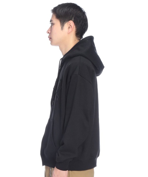THRASHER(スラッシャー)の「THRASHER (スラッシャー) フロントロゴ ダブルジップ パーカー 長袖 フルジップ TH26SP08(パーカー・メンズ・ブラック/ブラック×シルバー/グレー/ピンク・LL/M/L)」の13枚目の写真