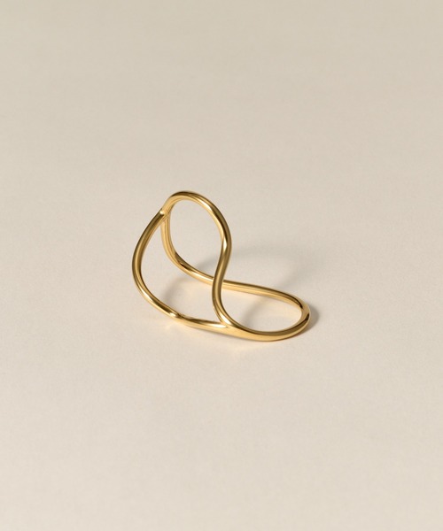 novice（ノーヴィス）の「【novice】Flow Curve Double Finger Ring［Stainless］（リング・レディース・シルバー/ゴールド・FREE）」の3枚目の写真