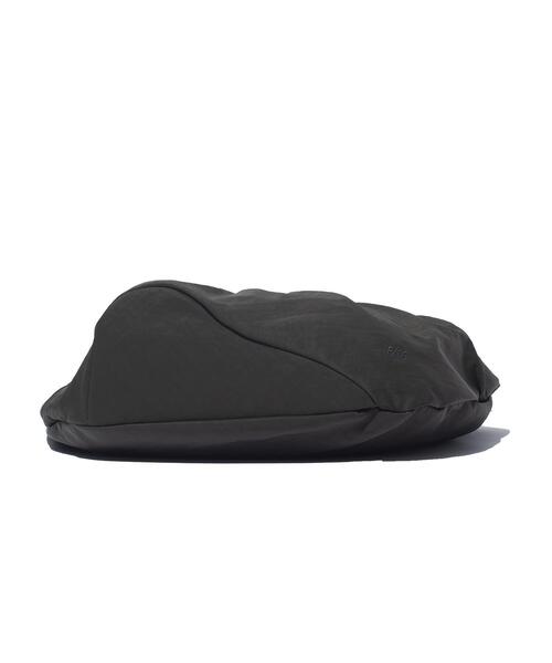 F/CE. （エフシーイー）の「F/CE. / エフシーイー/TEXTURED TWILL BODY BAG / テクスチャード ツイル ボディバッグ（ボディバッグ/ウエストポーチ・メンズ・ブラック/チャコールグレー・F）」の18枚目の写真