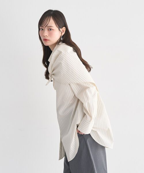 earth music&ecology（アースミュージックアンドエコロジー）の「スカーフ付きスキッパーシャツ（シャツ/ブラウス・レディース・ブラウン/ブラック/ストライプ・FREE）」の11枚目の写真