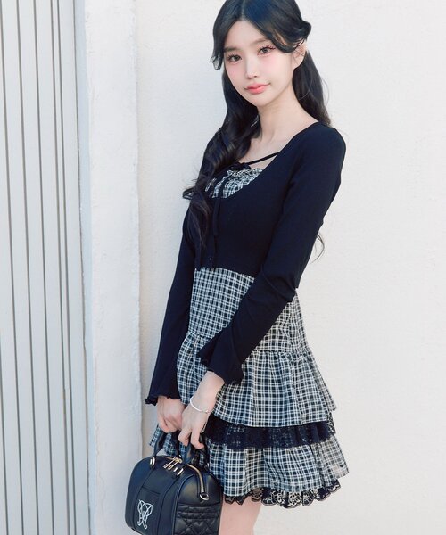 OLIVE des OLIVE（オリーブデオリーブ）の「レースティアードワンピとカーデのセット（ワンピース・レディース・サックスブルー/ブラック/オフホワイト・FREE）」の11枚目の写真