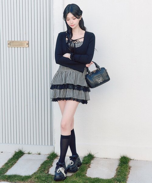 OLIVE des OLIVE（オリーブデオリーブ）の「レースティアードワンピとカーデのセット（ワンピース・レディース・サックスブルー/ブラック/オフホワイト・FREE）」の12枚目の写真