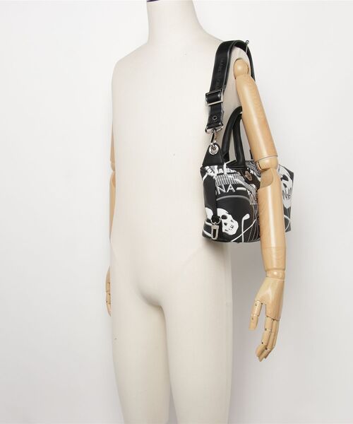 MARK & LONA(マークアンドロナ)の「Atlas Convertible Cart Bag(トートバッグ・メンズ・ブラック/ベージュ・FREE)」の6枚目の写真
