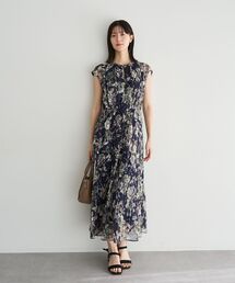 YECCA VECCA（イェッカヴェッカ）の「フラワー柄シアープリーツワンピース（ワンピース）」