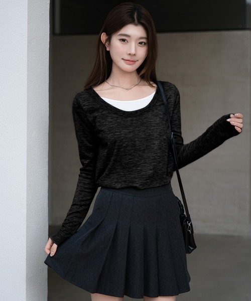by LEGNA(バイレグナ)の「フェイクレイヤードトップス(Tシャツ/カットソー・レディース・グレー/ブラック・LARGE/MEDIUM)」の13枚目の写真