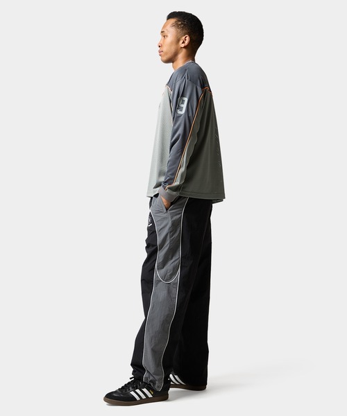 HUF(ハフ)の「HUF eightynine FOOTBALL TOP(Tシャツ/カットソー・メンズ・ブラック/ネイビー・S/XXL/XL/L/M)」の6枚目の写真