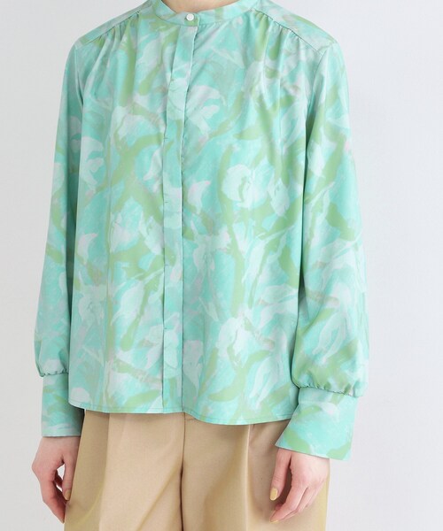 OPAQUE.CLIP（オペークドットクリップ）の「アート柄プリントブラウス【洗濯機OK】（シャツ/ブラウス・レディース・グリーン系1/ブラック系・38/40/42）」の15枚目の写真