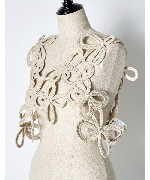 RUMCHE(ラムシェ)の「Flower Bond Yarn Harness / フラワーボンドヤーンハーネス(ベスト・レディース・ベージュ・FREE)」の8枚目の写真