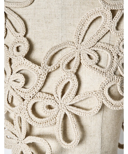 RUMCHE(ラムシェ)の「Flower Bond Yarn Harness / フラワーボンドヤーンハーネス(ベスト・レディース・ベージュ・FREE)」の5枚目の写真