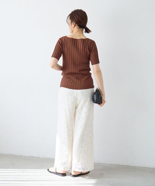 le.coeur blanc（ルクールブラン）の「ボートネックハーフスリーブリブニット（ニット/セーター・レディース・オフホワイト/グレイッシュベージュ/ブラウン/オレンジ/ブラック・38）」の18枚目の写真