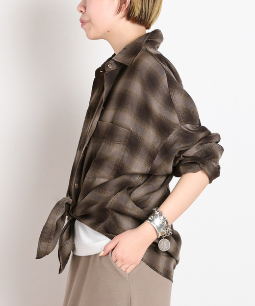 AP STUDIO（エーピーストゥディオ）の「オーバーダイオンブレチェックシャツ（シャツ/ブラウス・レディース・スミクロ/ブラウン・FREE）」の18枚目の写真