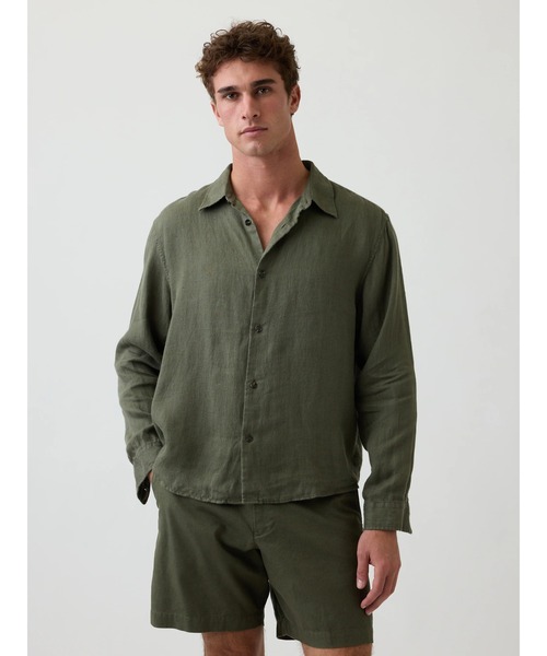 GAP（ギャップ）の「リネン100% リラックスフィットシャツ（シャツ/ブラウス・メンズ・イエロー/ピンク/グリーン・XL/M/S/L/XS）」の2枚目の写真