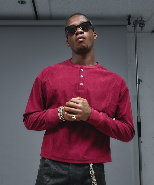 ANDER HUNK（アンダーハンク）の「Henry neck Short Rib LS / ヘンリーネックショートリブロングスリーブ（Tシャツ/カットソー・メンズ・レッド系その他/ブラック・LARGE/MEDIUM）」の3枚目の写真