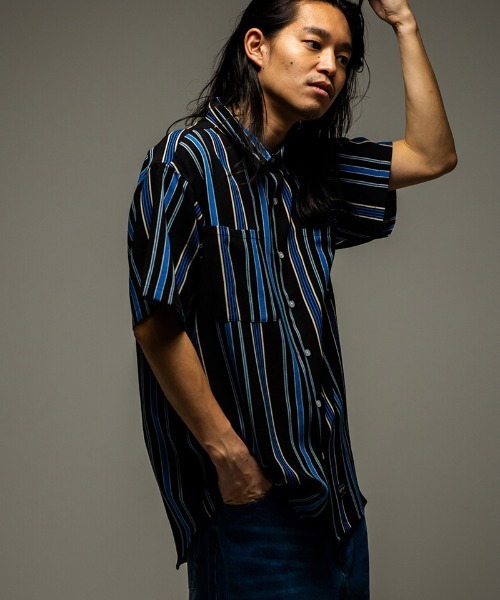 430（フォーサーティ）の「mhs2613- S-S DRP STRIPE SHIRT ストライプシャツ(26-084)（シャツ/ブラウス・メンズ・ブルー/オフホワイト/イエロー/ブラック/レッド・3/2/1/0）」の6枚目の写真