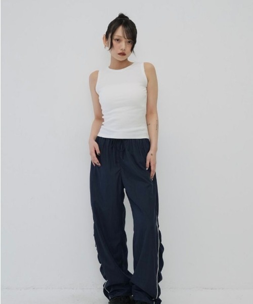Enewd nina（エニュードニーナ）の「color rib tank top（タンクトップ・レディース・レッド/ブルー/アイボリー・FREE）」の9枚目の写真