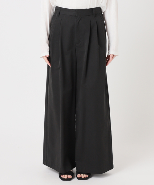 JOURNAL STANDARD relume(ジャーナルスタンダード レリューム)の「コットンナイロンタックワイドロングパンツ(チノパンツ・レディース・カーキ/ブラック/ベージュ・38/36)」の4枚目の写真