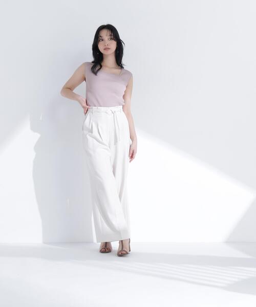 NATURAL BEAUTY BASIC（ナチュラルビューティーベーシック）の「スクエアネックリブニット（タンクトップ・レディース・オフホワイト/ライトグリーン/ベージュ/ブラック・ﾌﾘ-）」の21枚目の写真