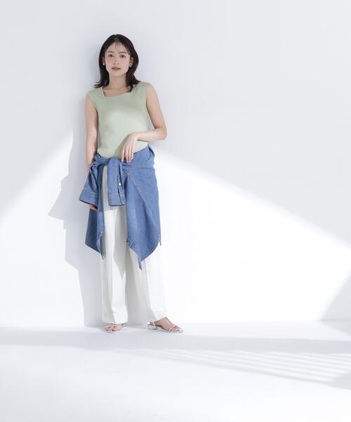 NATURAL BEAUTY BASIC（ナチュラルビューティーベーシック）の「スクエアネックリブニット（タンクトップ・レディース・オフホワイト/ライトグリーン/ベージュ/ブラック・ﾌﾘ-）」の6枚目の写真