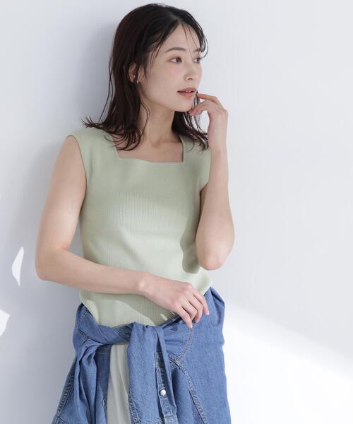 NATURAL BEAUTY BASIC（ナチュラルビューティーベーシック）の「スクエアネックリブニット（タンクトップ・レディース・オフホワイト/ライトグリーン/ベージュ/ブラック・ﾌﾘ-）」の9枚目の写真