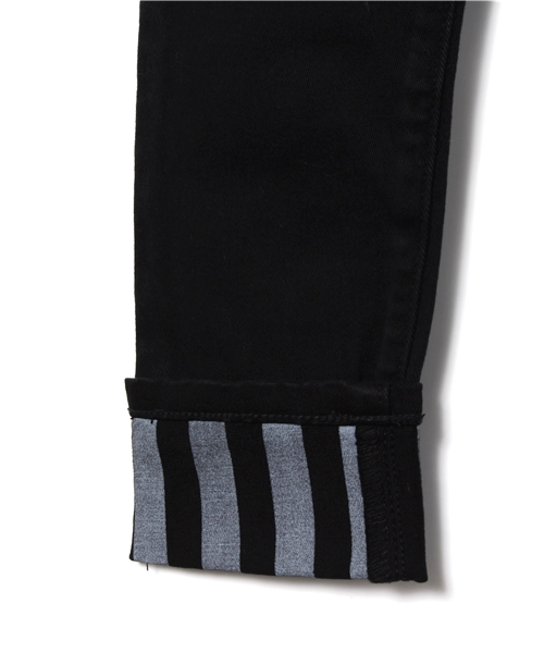 CHUBBYGANG（チャビーギャング）の「ストレッチツイル　カラースキニーパンツ（その他パンツ・キッズ・ホワイト/ブラック/イエロー/グリーン/レッド・110/130/120/100）」の9枚目の写真